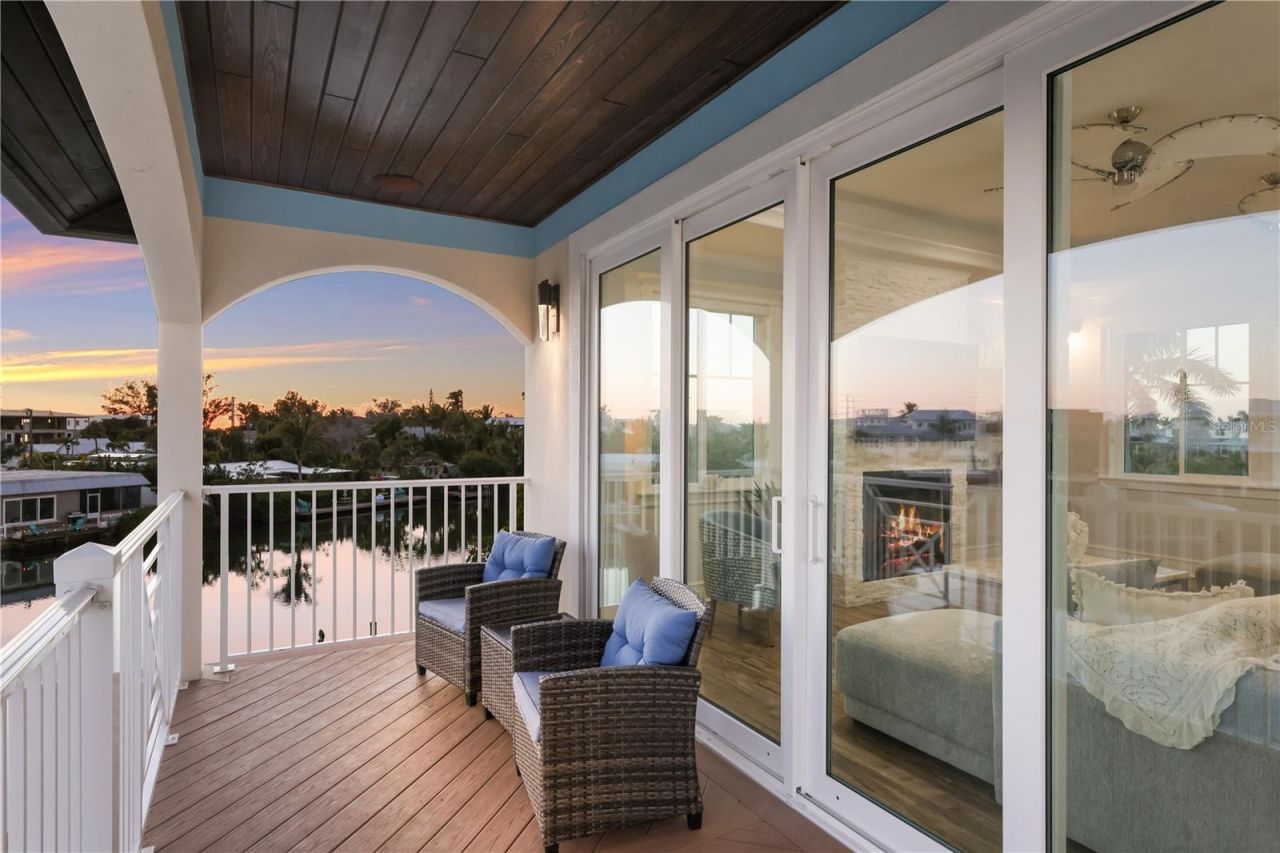 313 Hammock Circle, Anna Maria, FL 34216 Photo