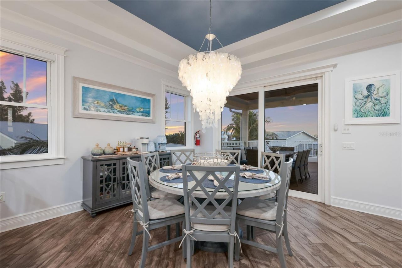 313 Hammock Circle, Anna Maria, FL 34216 Photo