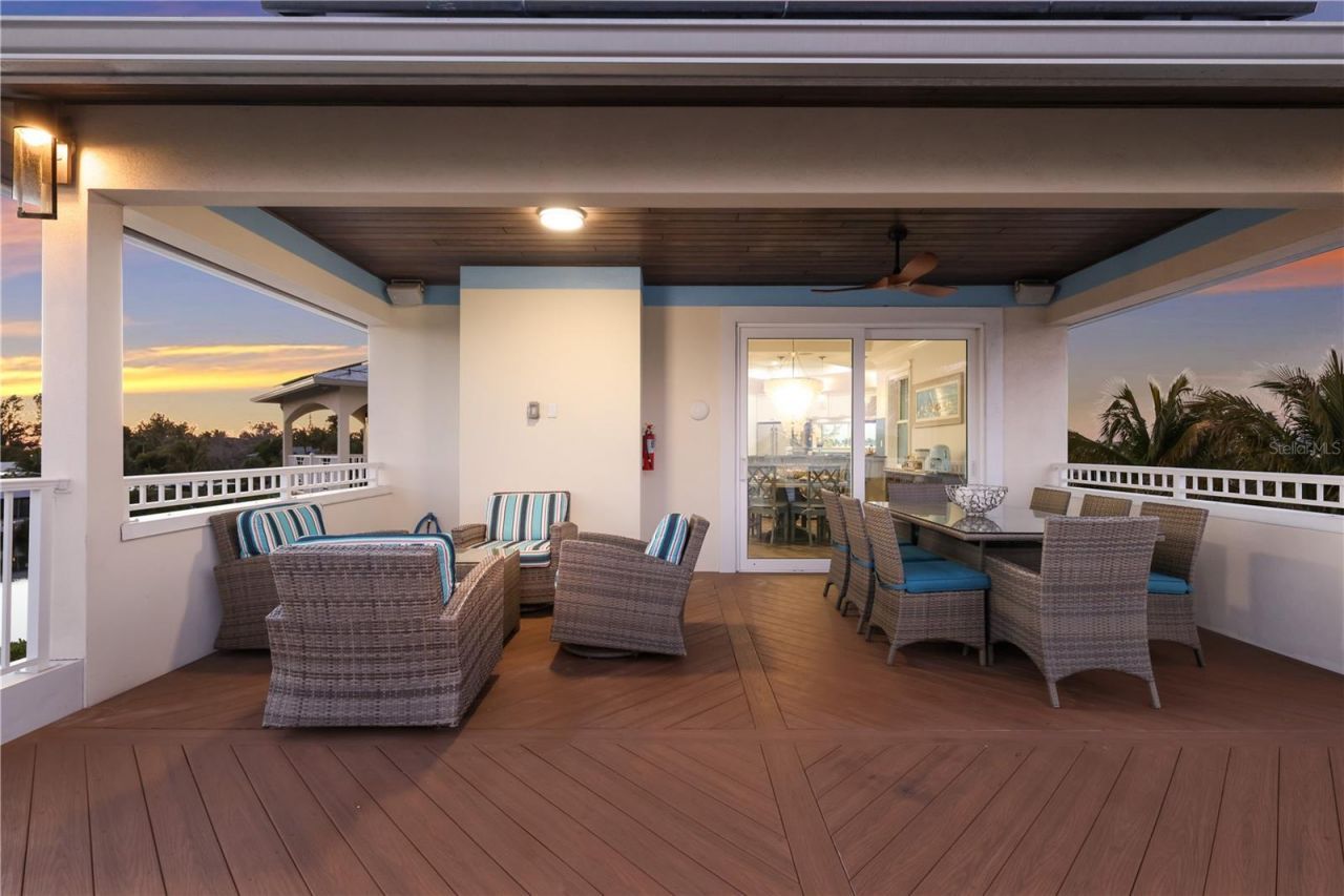 313 Hammock Circle, Anna Maria, FL 34216 Photo