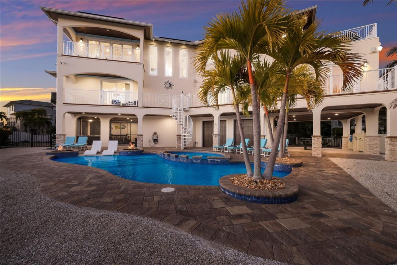 313 Hammock Circle, Anna Maria, FL 34216 Photo