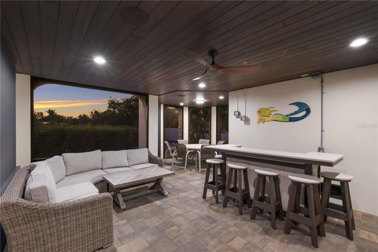 313 Hammock Circle, Anna Maria, FL 34216 Photo