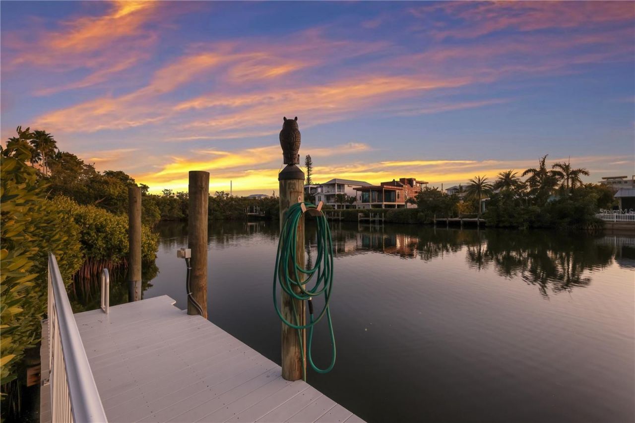 313 Hammock Circle, Anna Maria, FL 34216 Photo