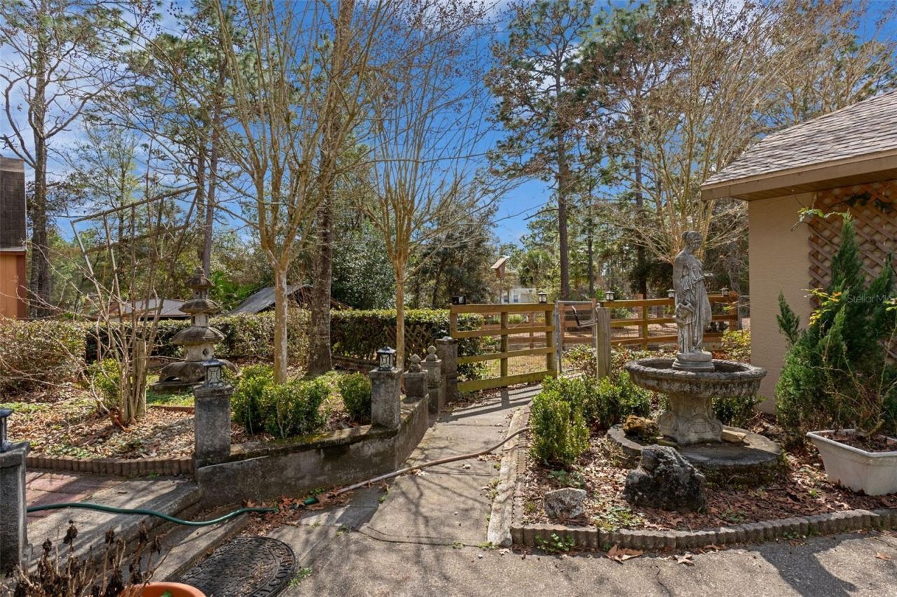 7567 N Fountainhead Drive, Citrus Springs, FL 34433 Photo