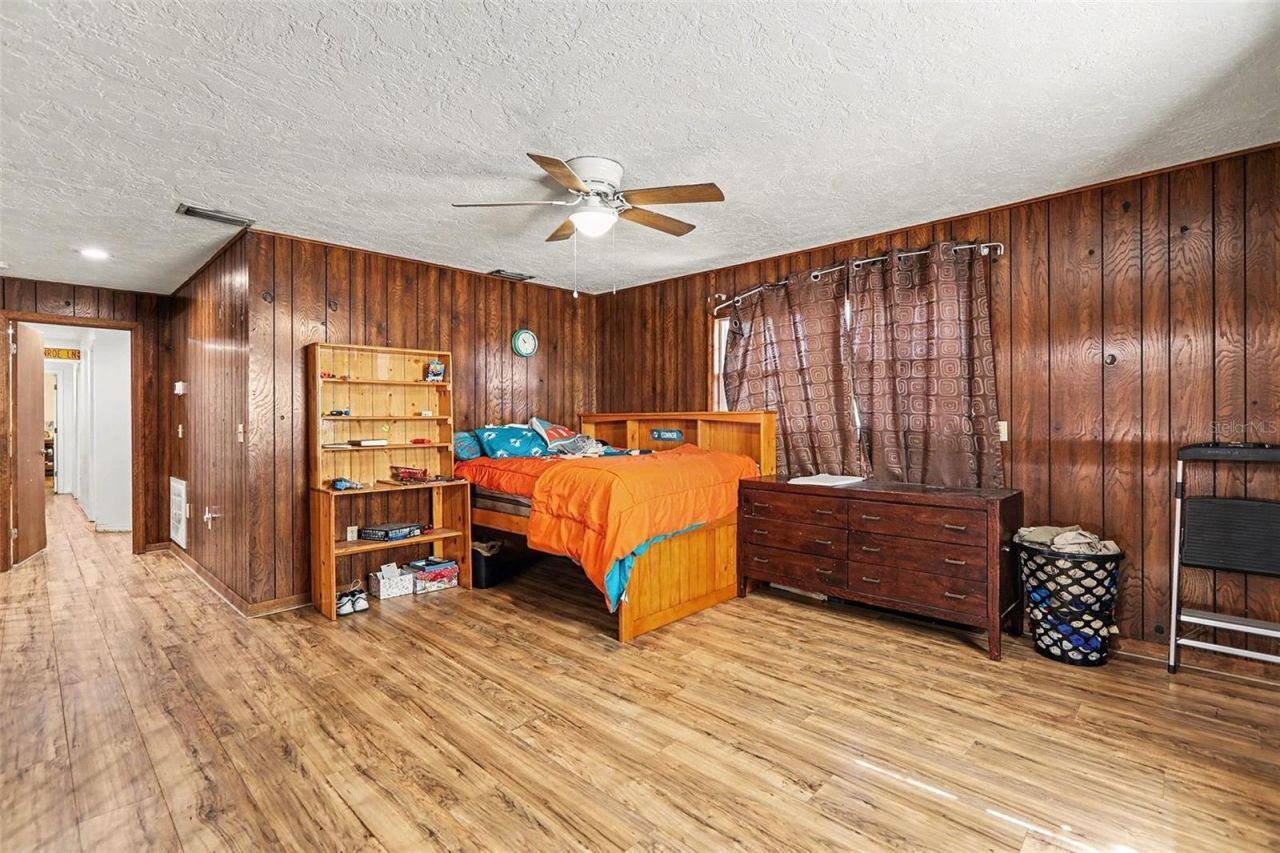 5223 17th Street Court E, Bradenton, FL 34203 Photo