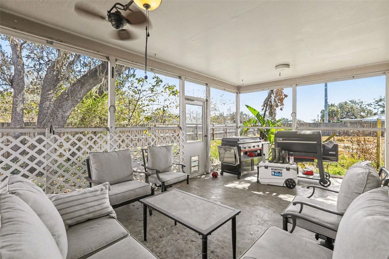 5223 17th Street Court E, Bradenton, FL 34203 Photo