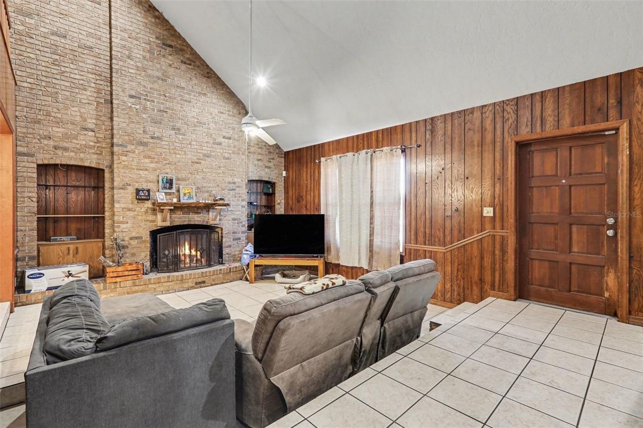 5223 17th Street Court E, Bradenton, FL 34203 Photo