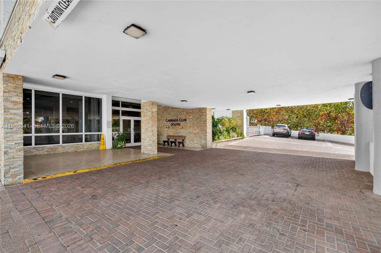 5001 Collins Ave, Unit 5K, Miami Beach, FL 33140 Photo