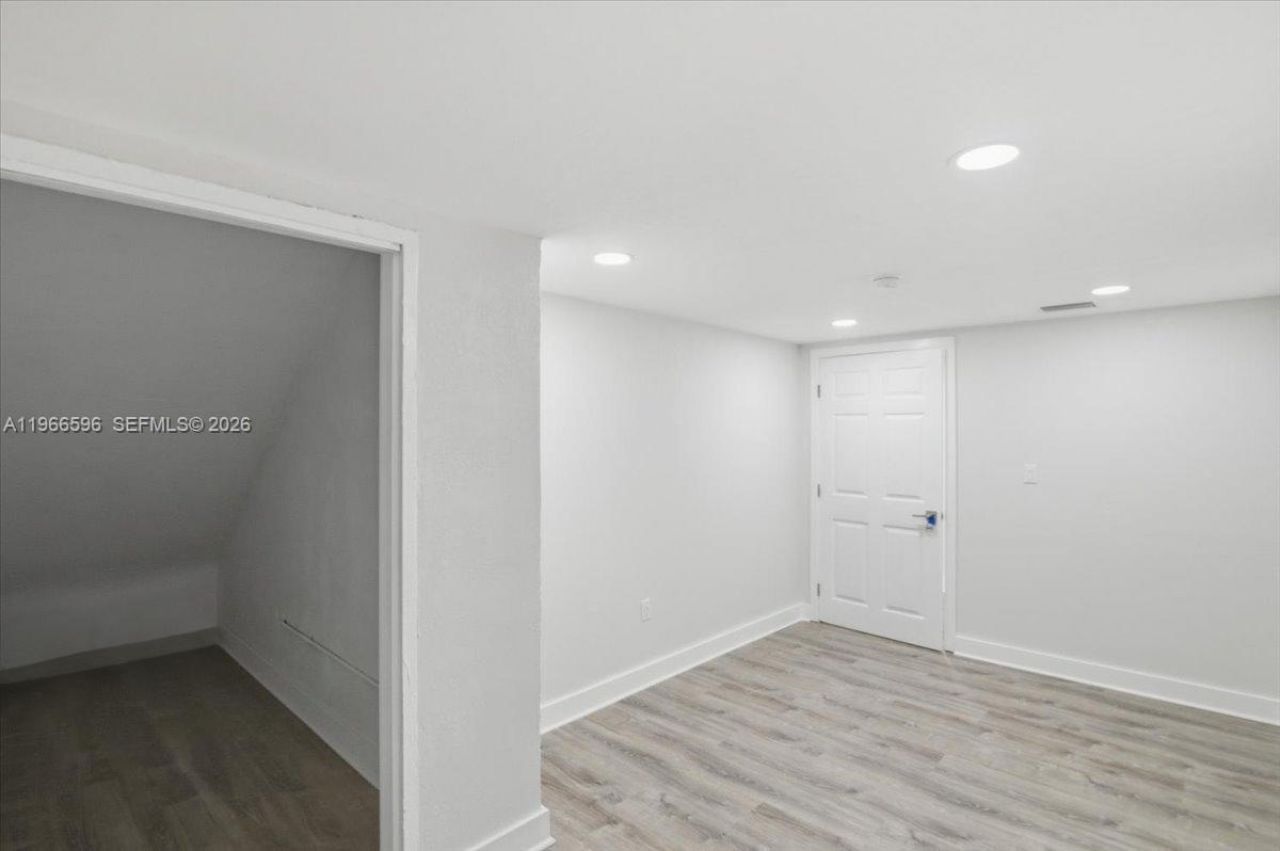 150 NW 29th St, Unit 160, Miami, FL 33127 Photo