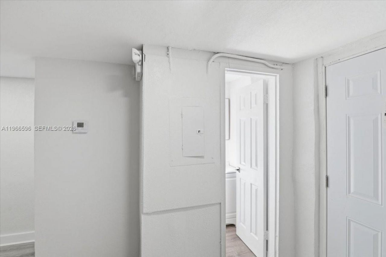 150 NW 29th St, Unit 160, Miami, FL 33127 Photo