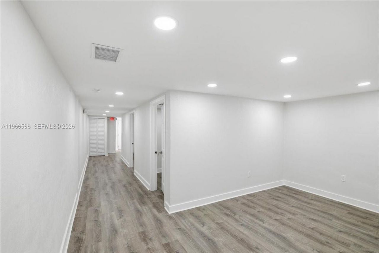 150 NW 29th St, Unit 160, Miami, FL 33127 Photo
