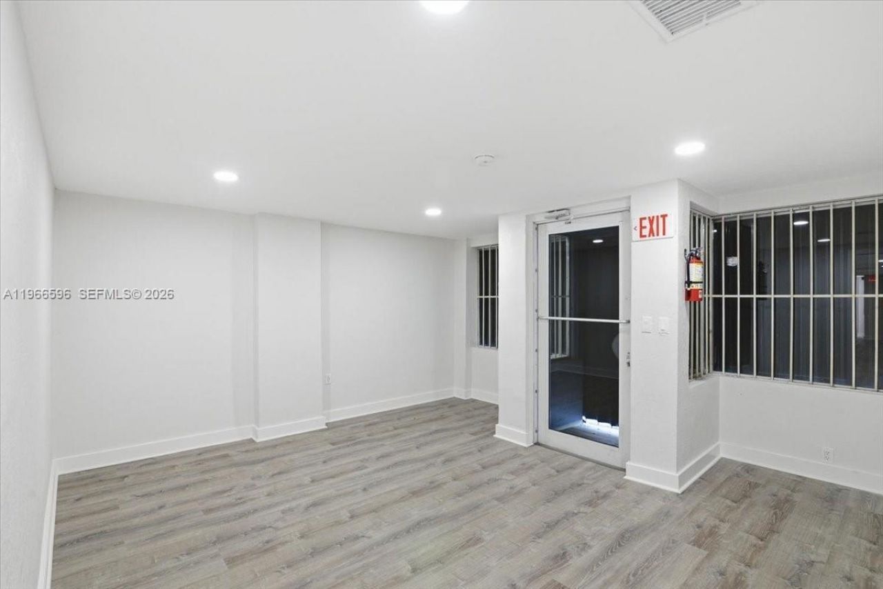 150 NW 29th St, Unit 160, Miami, FL 33127 Photo
