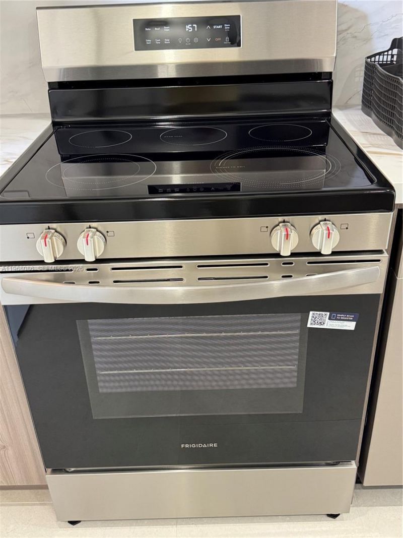 1900 W 54th St, Unit 219, Hialeah, FL 33012 Photo