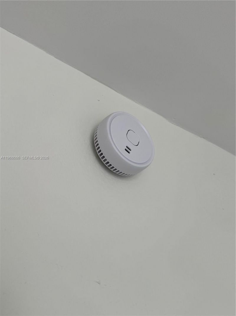 1900 W 54th St, Unit 219, Hialeah, FL 33012 Photo