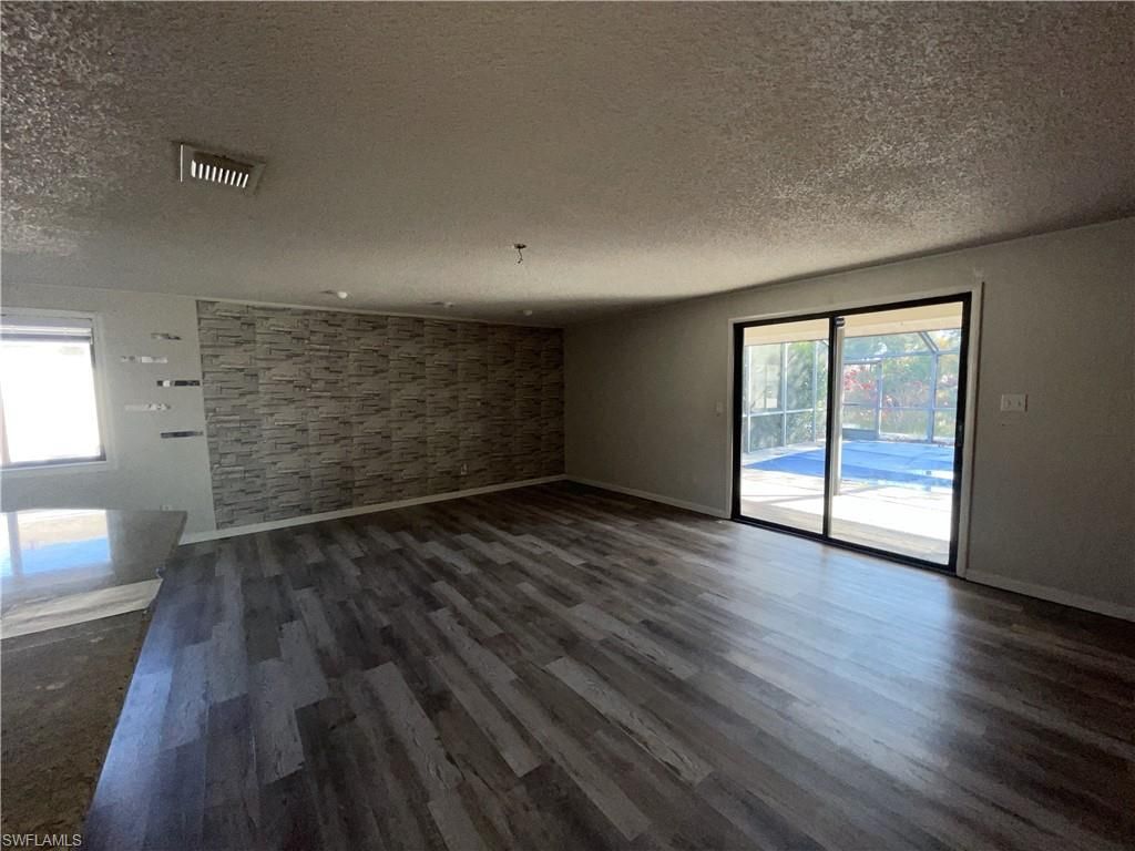 16264 Shadow Pine Rd, North Fort Myers, FL 33917 Photo