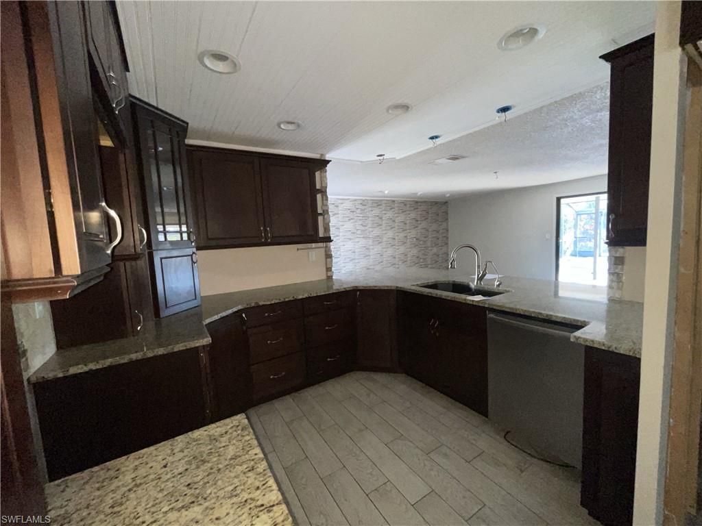 16264 Shadow Pine Rd, North Fort Myers, FL 33917 Photo