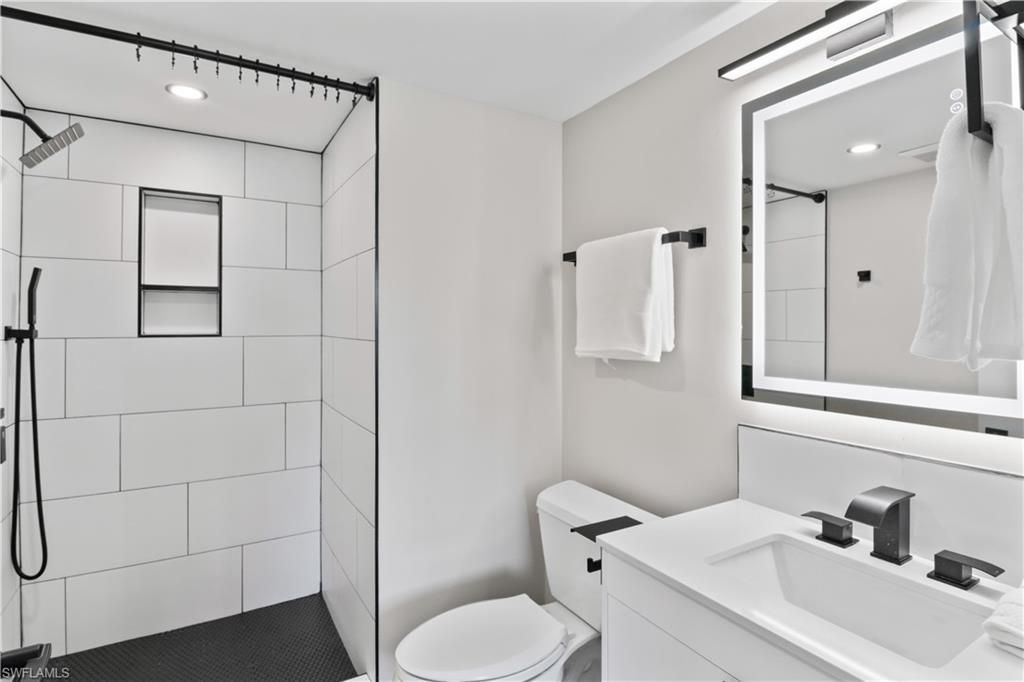 25804 Cockleshell Dr , Unit 314, Bonita Springs, FL 34135 Photo