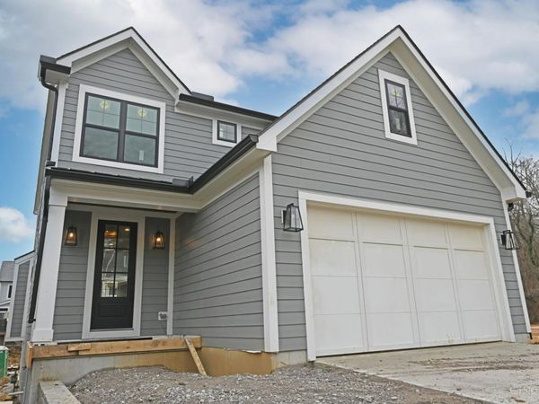 7411 Elm Street, Columbia Twp, OH 45227