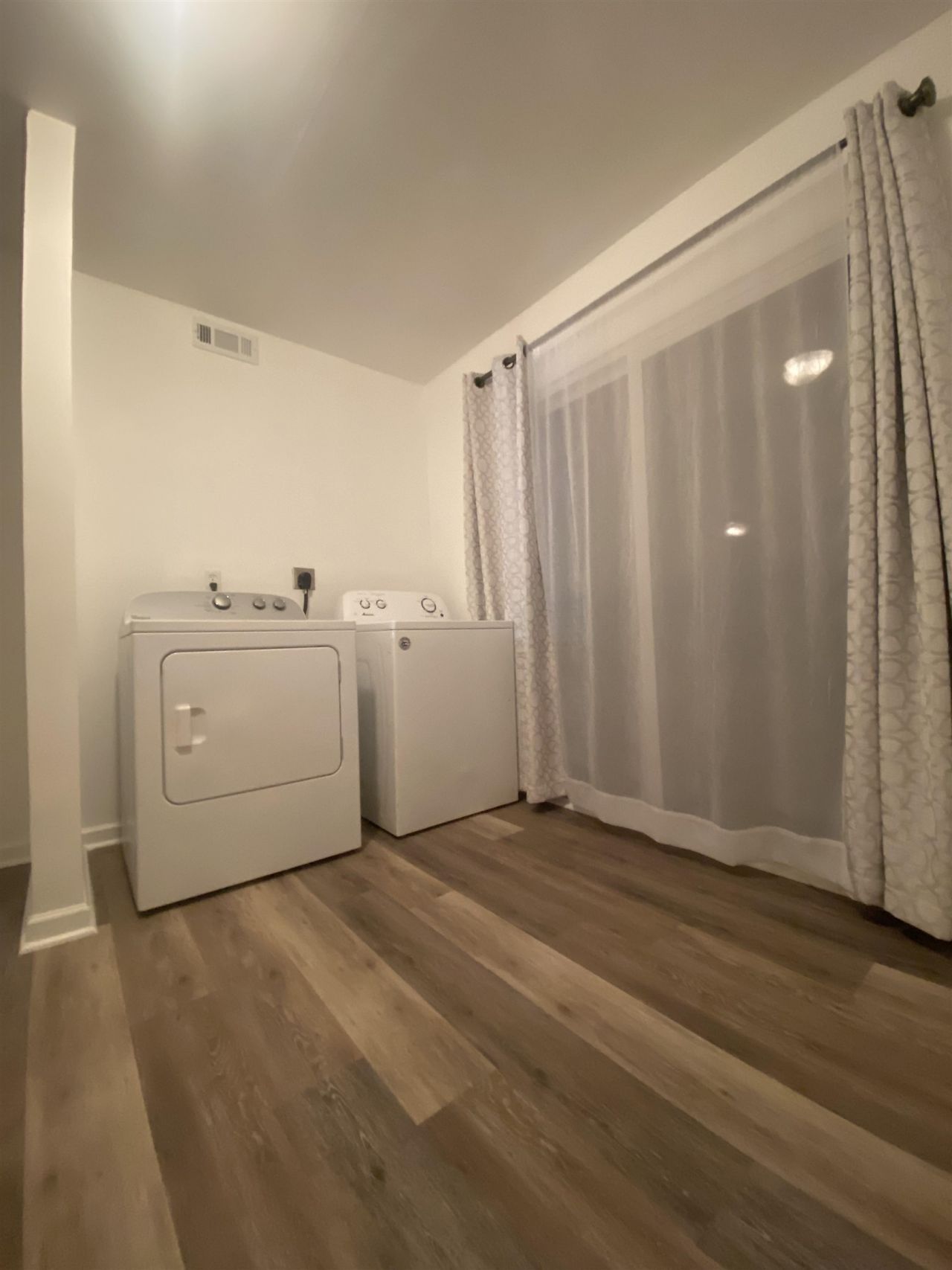 2000 Greens Blvd. Photo 14