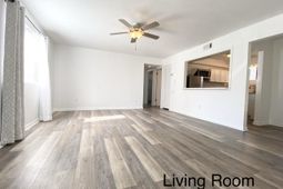 2000 Greens Blvd. photo 4