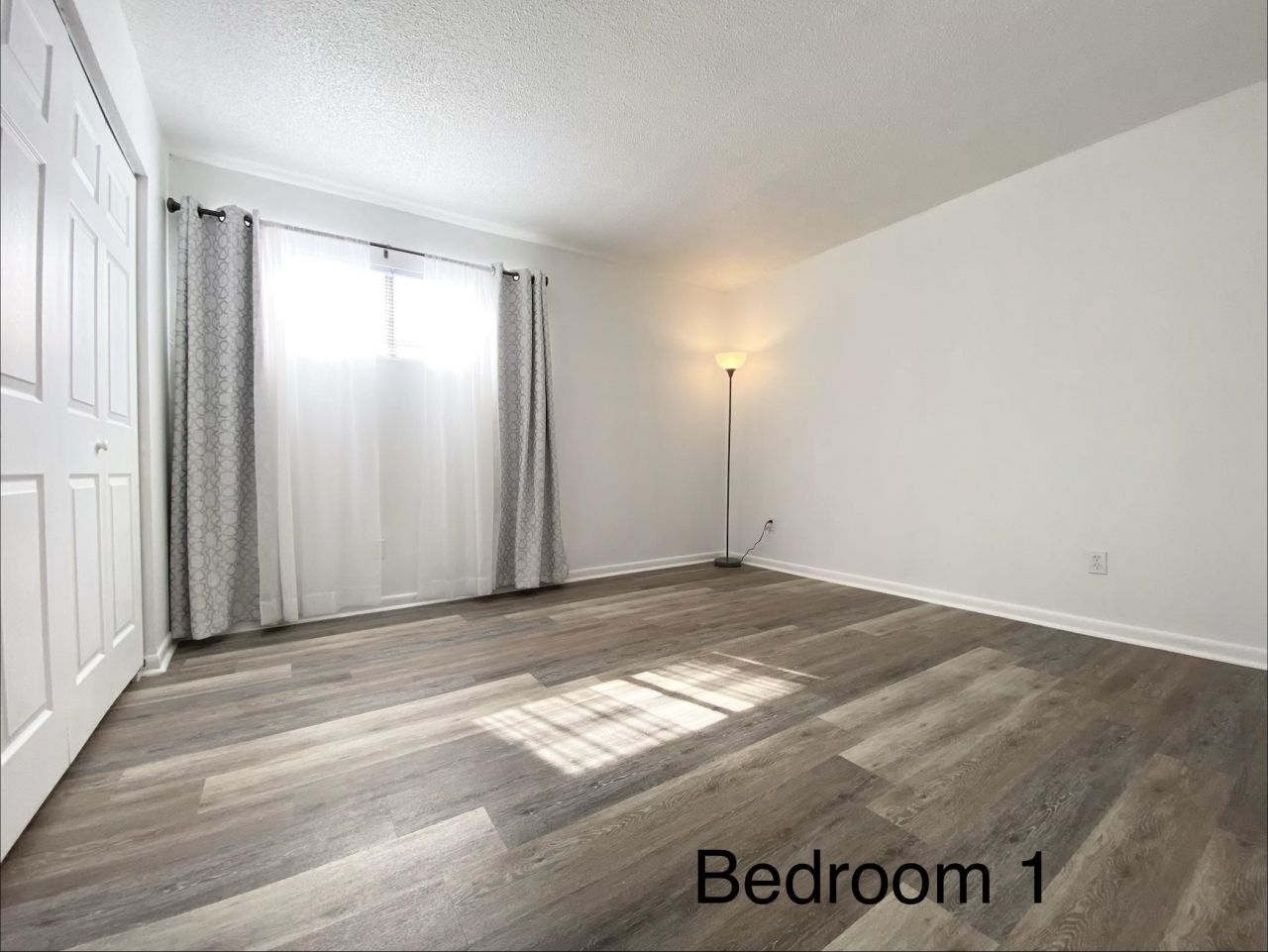 2000 Greens Blvd. Photo 6