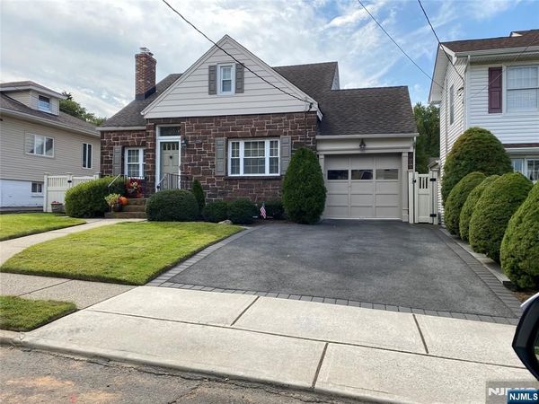 224 Cleveland Avenue, Hasbrouck Heights, NJ 07604