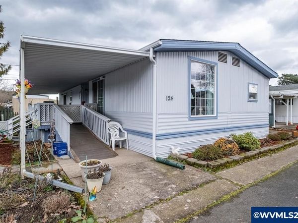 4882 NE Lancaster Dr, Salem, OR 97305