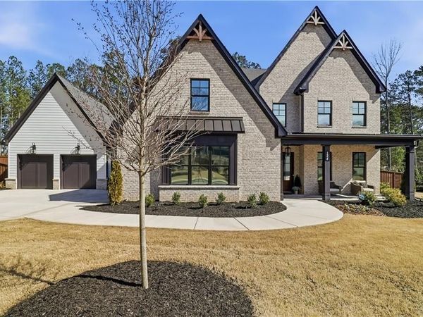 124 Chateau Place, Woodstock, GA 30188