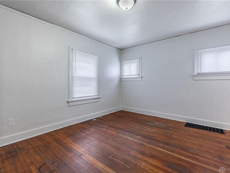 338 Kenwood Avenue, Dayton, OH 45405 Photo 6