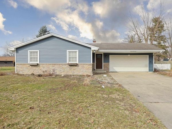23555 Holly Drive, Elkhart, IN 46514