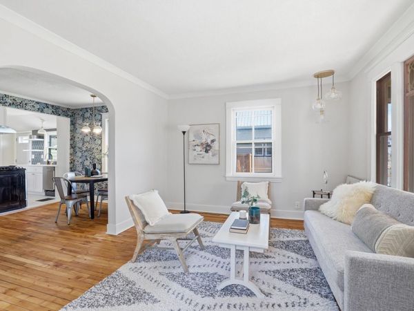 906 E 36th Street, Minneapolis, MN 55407