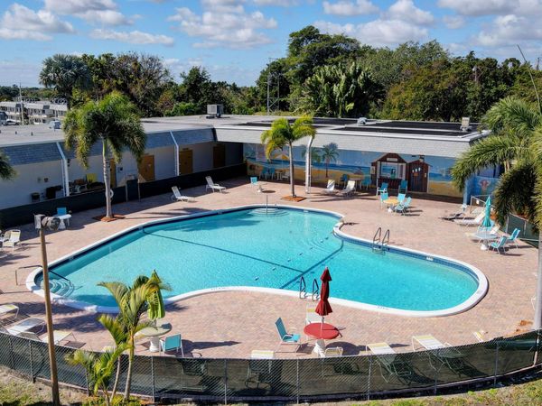 2840 Cynthia Lane, Unit 212, Lake Worth Beach, FL 33461