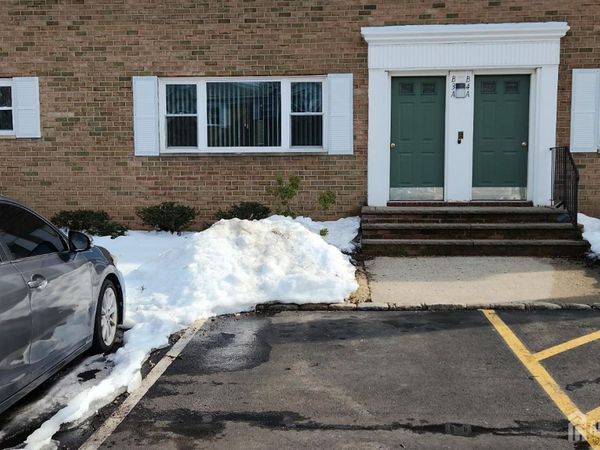 182 evergreen Road, Edison, NJ 08837