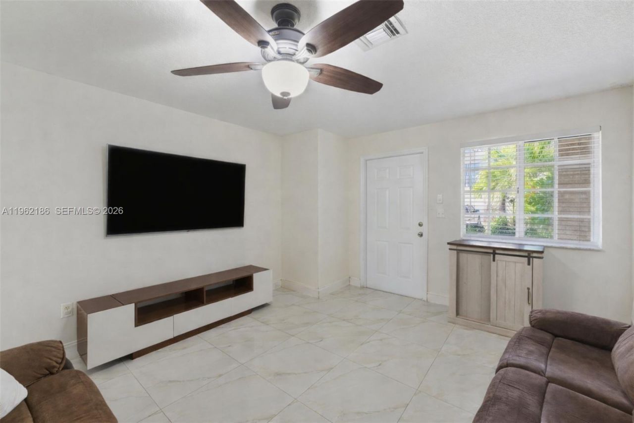 13958 SW 260th St, Unit 107, Homestead, FL 33032 Photo
