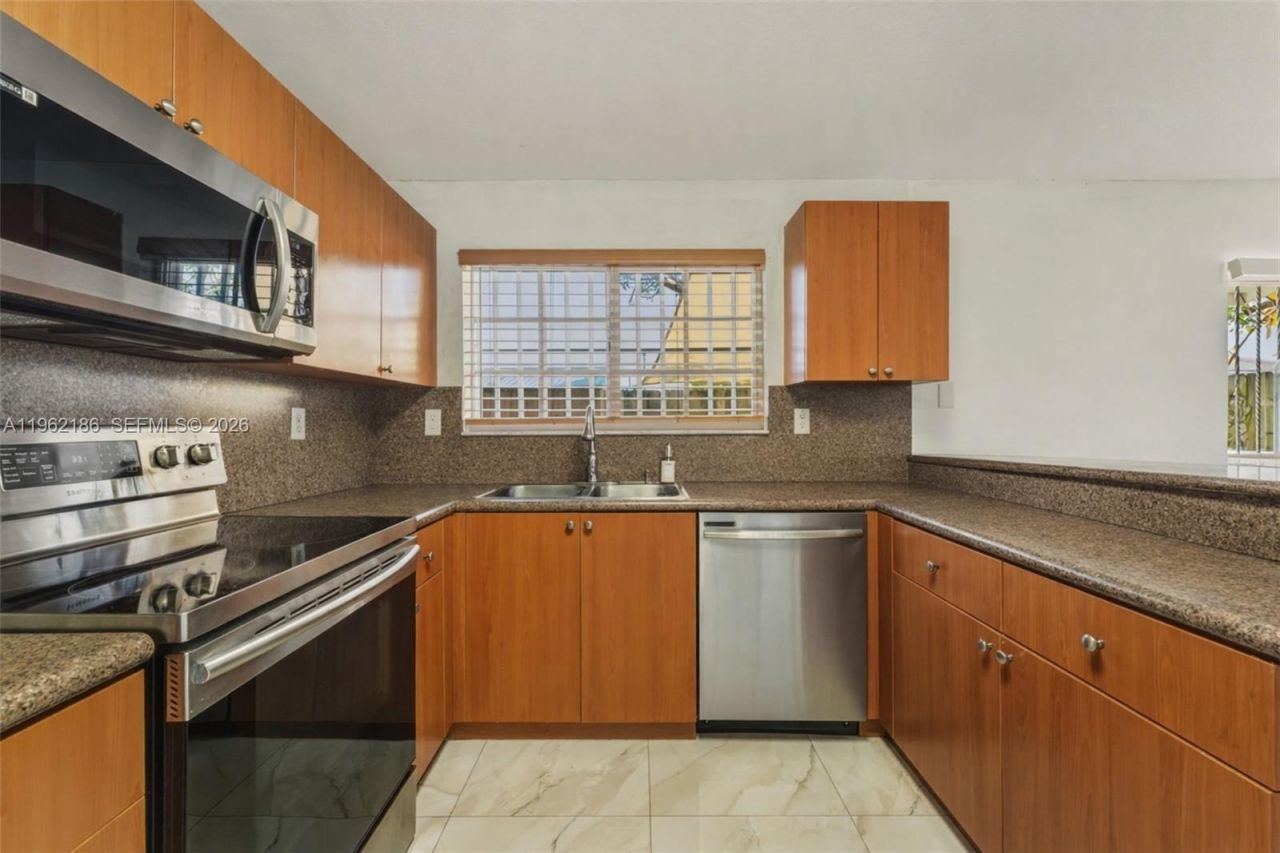 13958 SW 260th St, Unit 107, Homestead, FL 33032 Photo