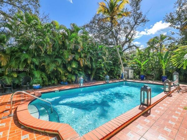 10301 N Miami Ave, Miami Shores, FL 33150