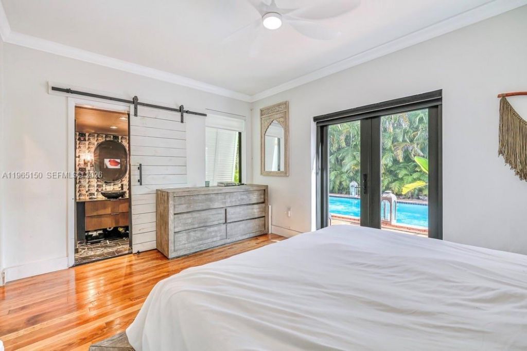 10301 N Miami Ave, Miami Shores, FL 33150 Photo