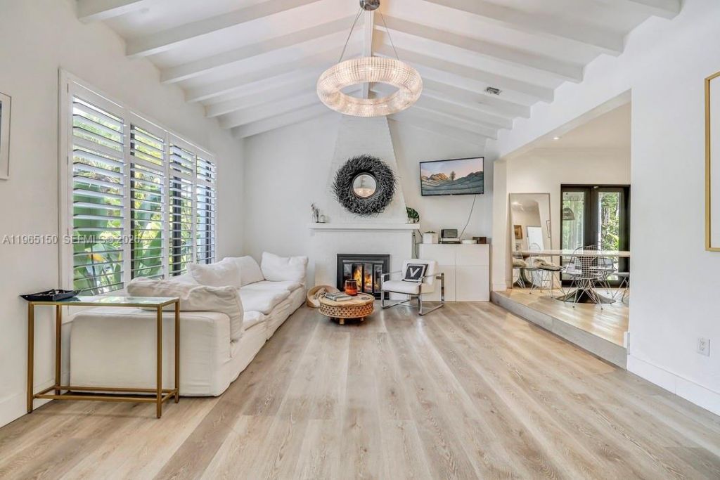 10301 N Miami Ave, Miami Shores, FL 33150 Photo