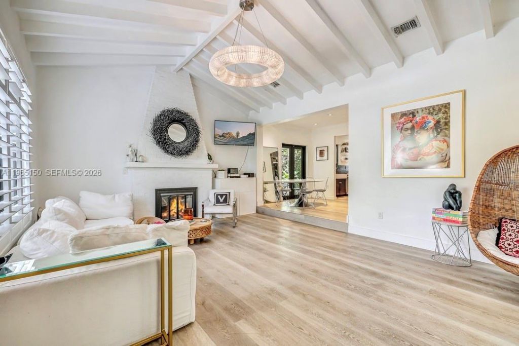 10301 N Miami Ave, Miami Shores, FL 33150 Photo