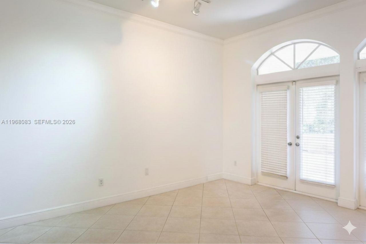 5253 NW 94th Doral Pl , Unit 5253, Doral, FL 33178 Photo