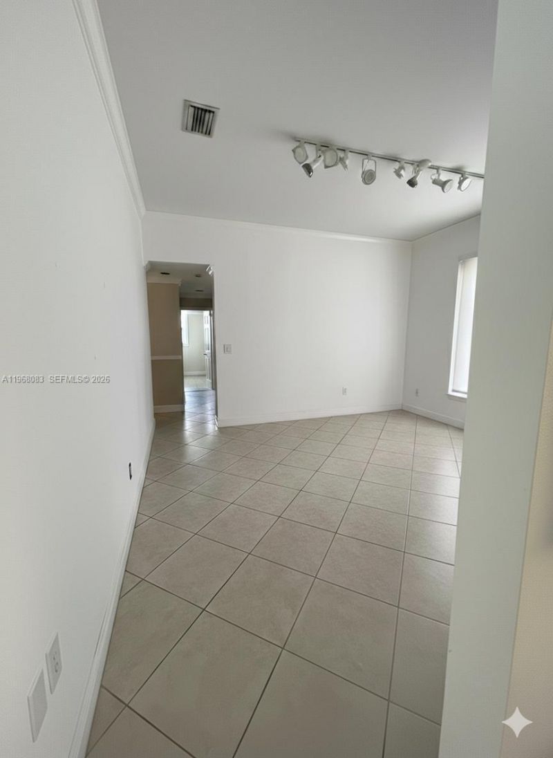 5253 NW 94th Doral Pl , Unit 5253, Doral, FL 33178 Photo