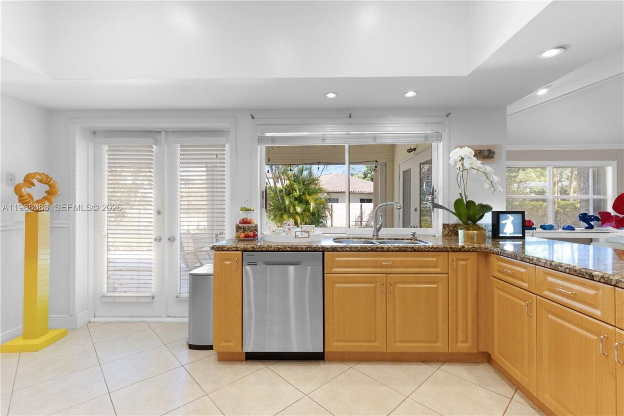 5253 NW 94th Doral Pl , Unit 5253, Doral, FL 33178 Photo