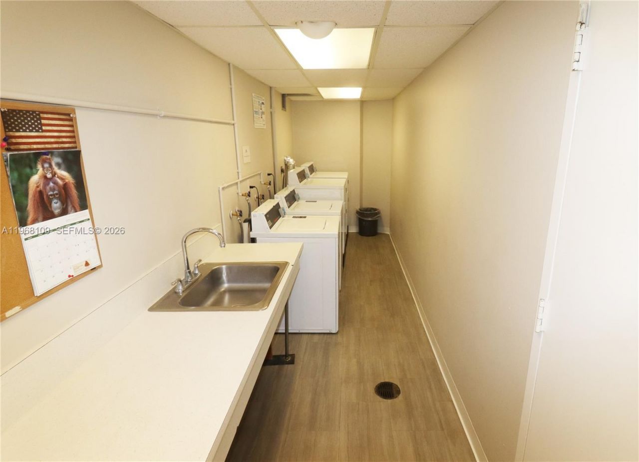 1301 River Reach Dr, Unit 214, Fort Lauderdale, FL 33315 Photo