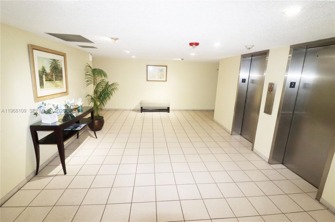1301 River Reach Dr, Unit 214, Fort Lauderdale, FL 33315 Photo