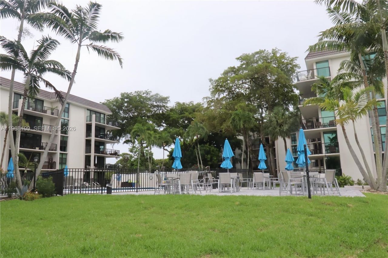 1301 River Reach Dr, Unit 214, Fort Lauderdale, FL 33315 Photo