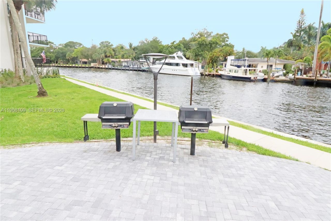 1301 River Reach Dr, Unit 214, Fort Lauderdale, FL 33315 Photo
