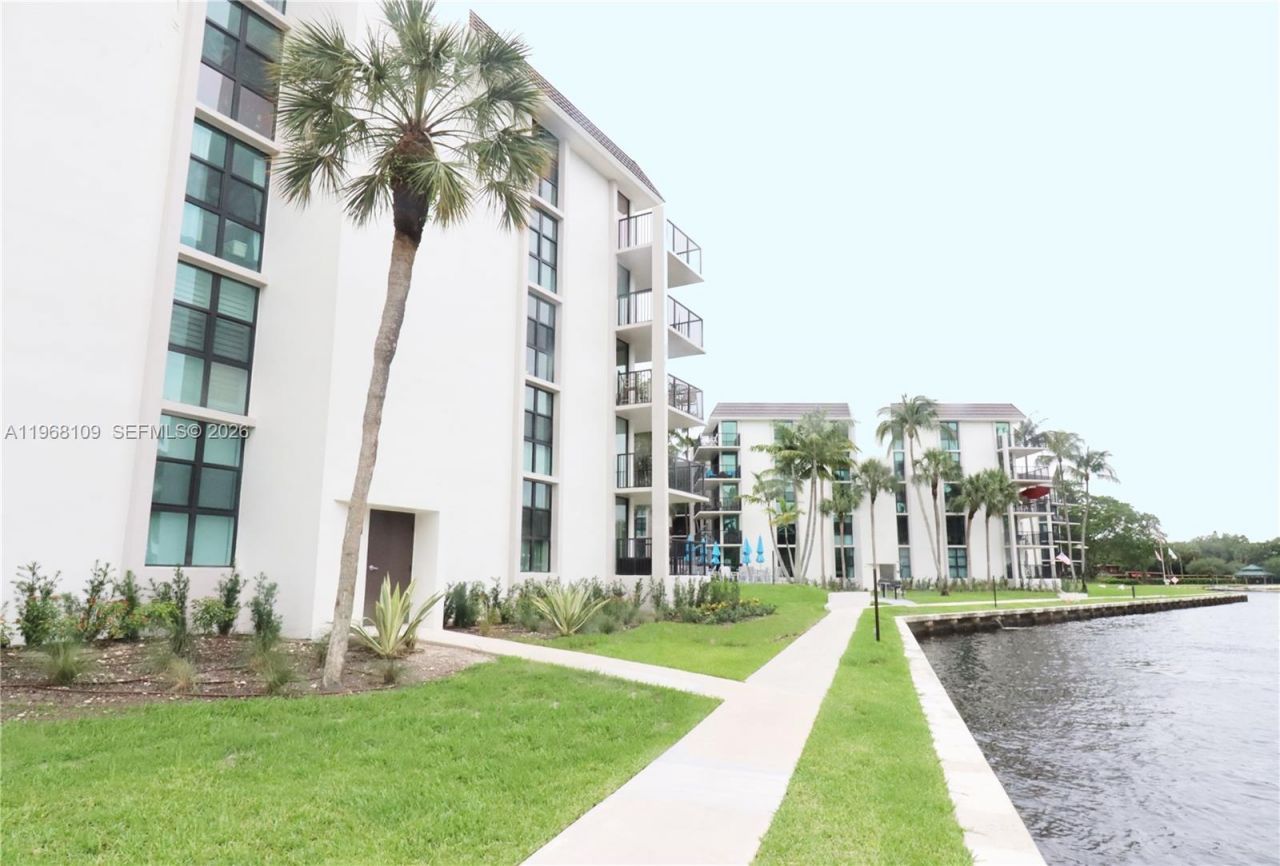 1301 River Reach Dr, Unit 214, Fort Lauderdale, FL 33315 Photo