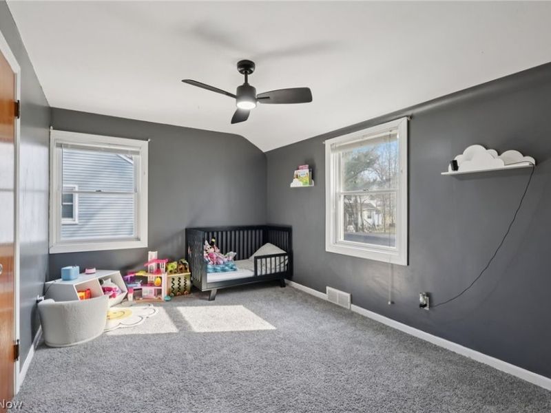 4784 Burger Road, Cleveland, OH 44121 Photo 12