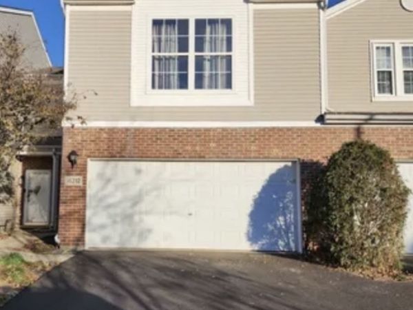 16212 Golfview Drive, Lockport, IL 60441