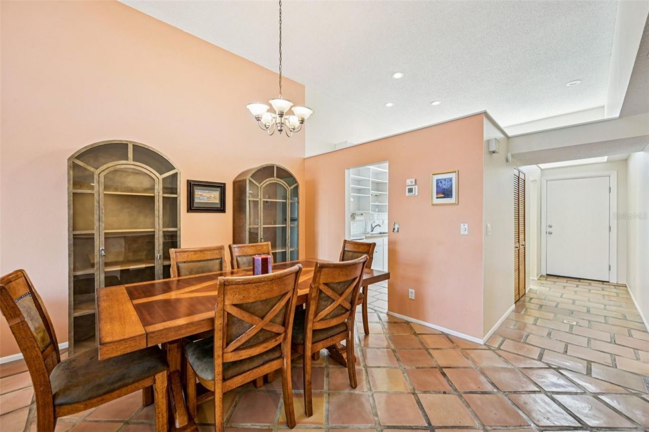 3701 East Bay Drive, Unit 5, Holmes Beach, FL 34217 Photo