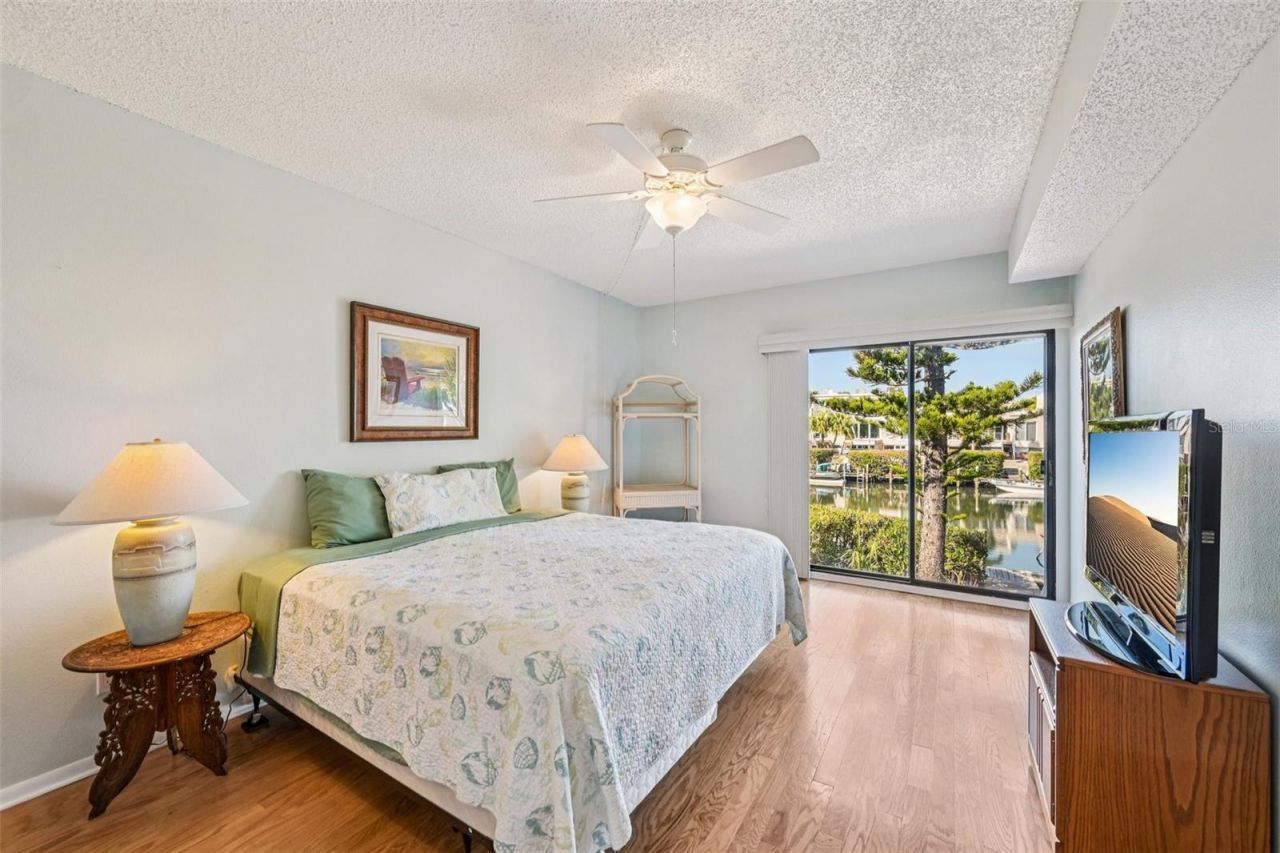 3701 East Bay Drive, Unit 5, Holmes Beach, FL 34217 Photo
